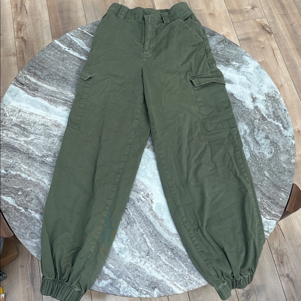 Urban Outfitters BDG Green Utility Cargo Jogger High-Rise Pants Elastic Waist S - Picture 2 of 7